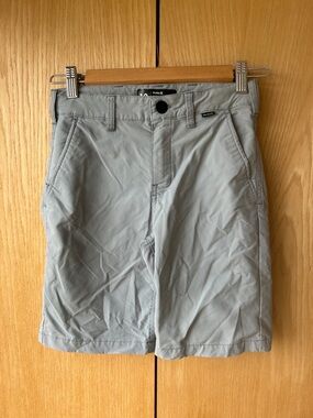 Hurley boy’s Light Gray Chino Shorts